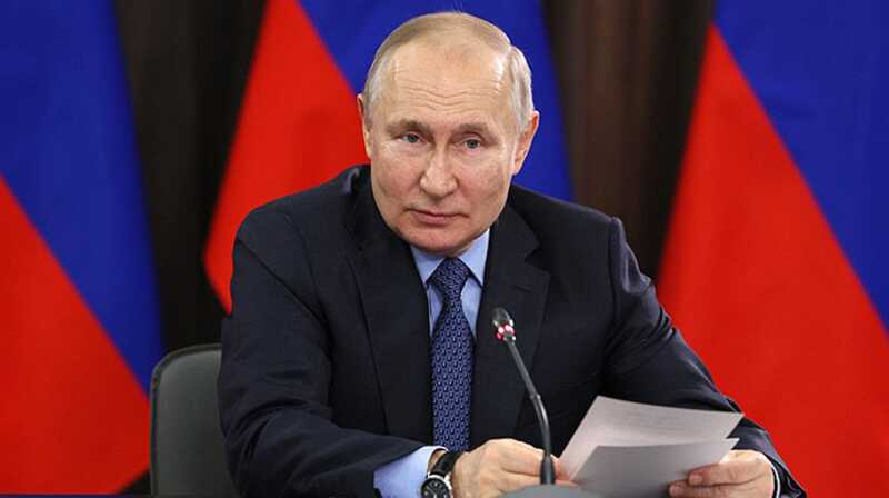 Путин предложил подумать над названием «пионеры» для всероссийской организации детей и молодежи