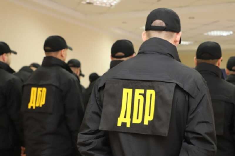 ГП «Леса Украины» Киевской области обыскивает ДБР