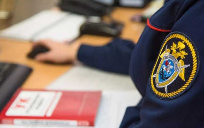 Начато следствие из-за гибели трех россиян при обследовании затопленной баржи