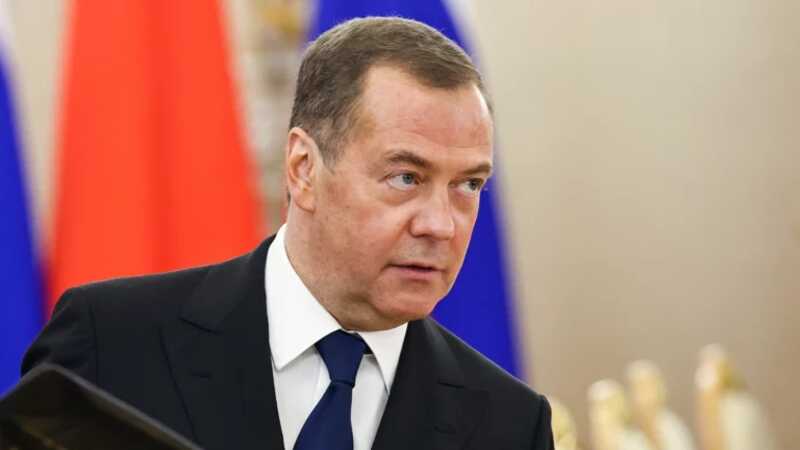 Медведев допустил развал США