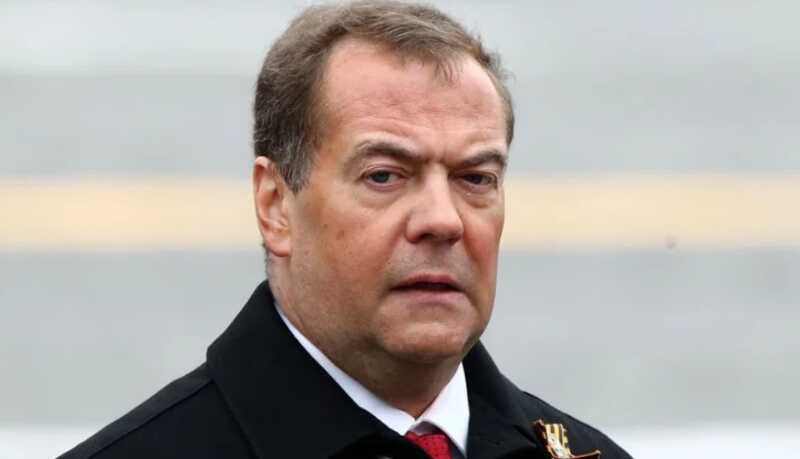 Медведев предпочел «тихий раздел» Украины
