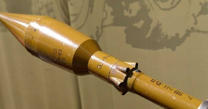 Возле российского завода обнаружили боевые выстрелы от гранатомета