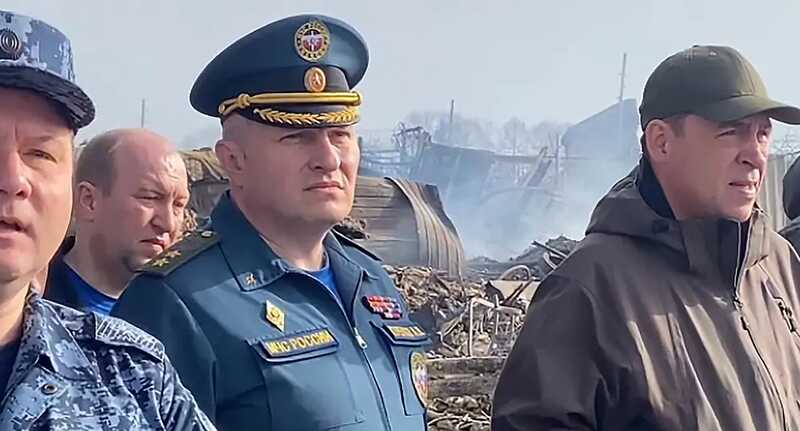 В МЧС рассказали о дальнейшей судьбе пострадавших от пожара в Сосьве семей