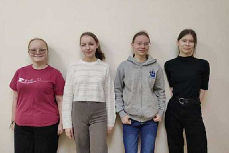 Четыре российских школьницы, выигравшие Европейскую олимпиаду, не попали в общий зачёт