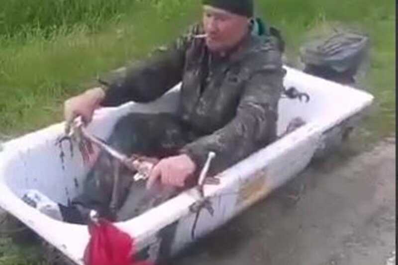 В Краснодарском крае остановили водителя, управлявшего ванной