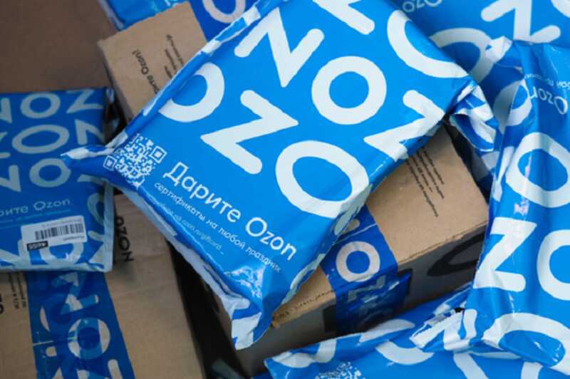 Толстовкой с символикой Украины на Ozon заинтересовалась полиция