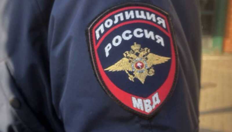 В Москве одни полицейские ищут других полицейских, которые запускали квадрокоптер на улице