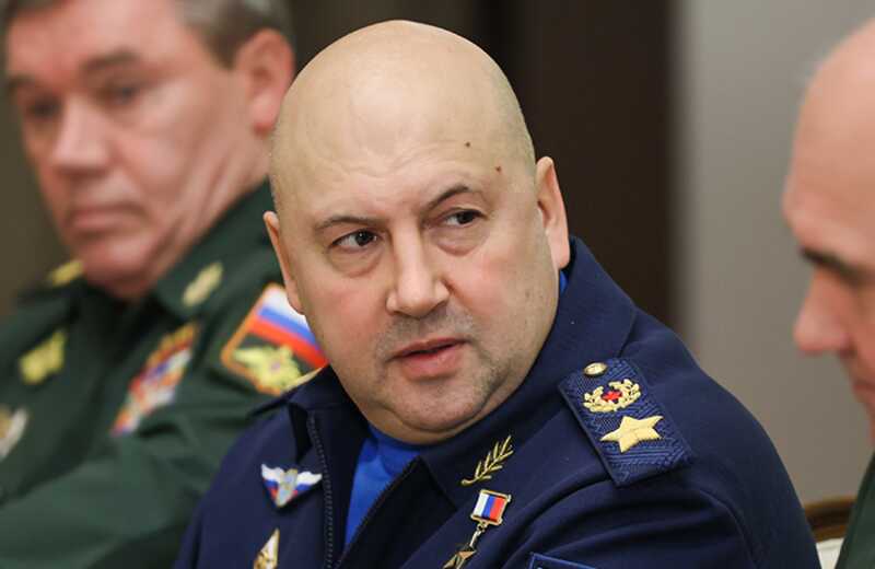 Роль Суровикина во взаимодействии с ЧВК «Вагнер» объяснили