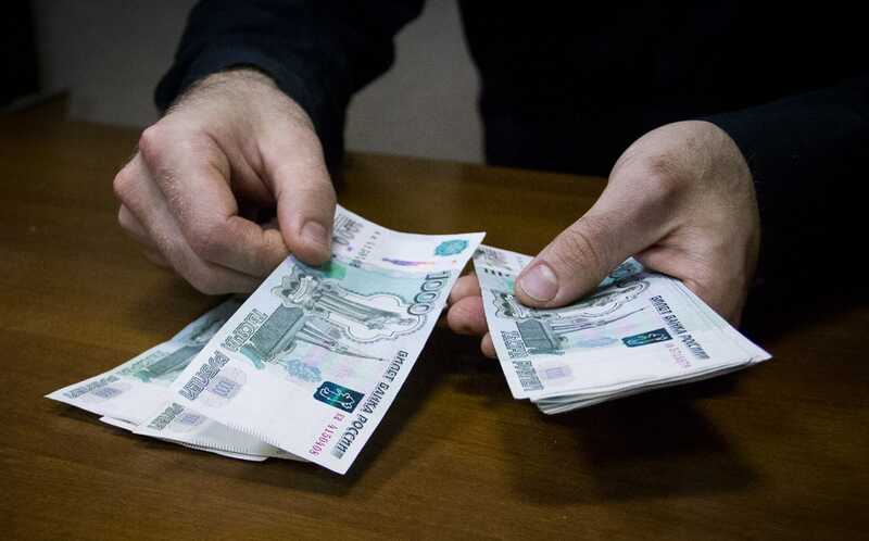 Российского депутата арестовали по делу о взятке