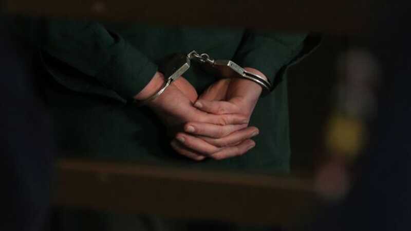 Россиянин предстал перед судом за убийство 25-летней жены из чувства ревности