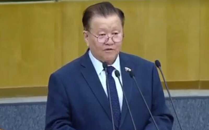 Депутат Госдумы назвал “русским экономическим чудом” коллективизацию и индустриализацию при Сталине