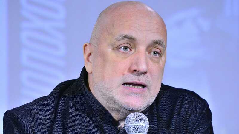 Появилась информация о состоянии пережившего покушение Прилепина