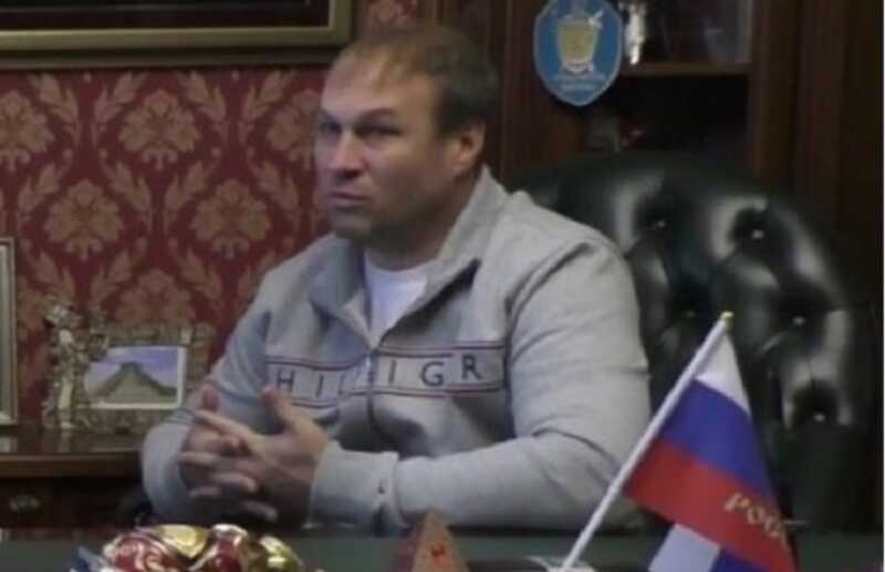 «Петушиный прокурор» Владимир Барцакин: закат карьеры стареющего афериста