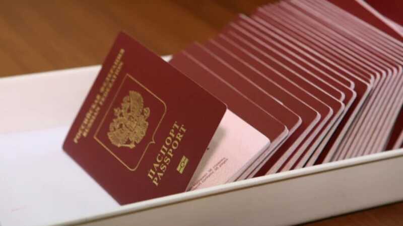 МВД заявило о возобновлении приема заявок на биометрические загранпаспорта
