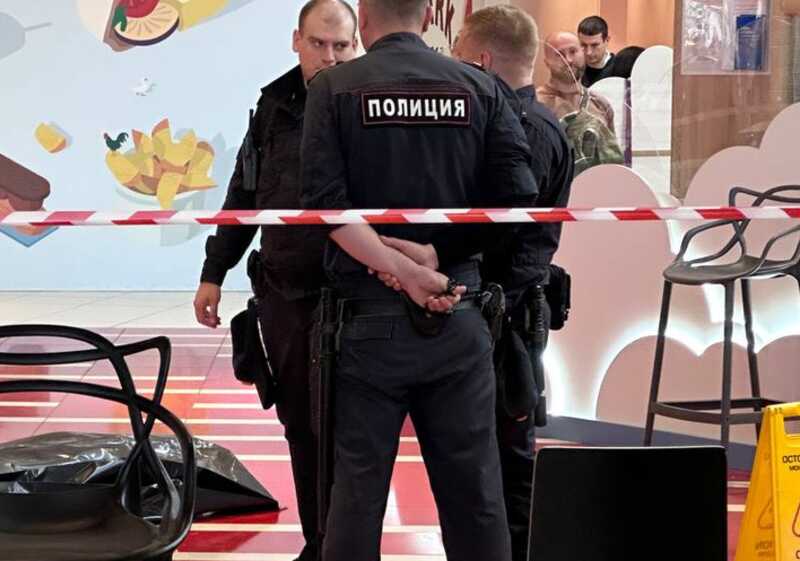 В ТЦ Авиапарк умер 22-летний посетитель