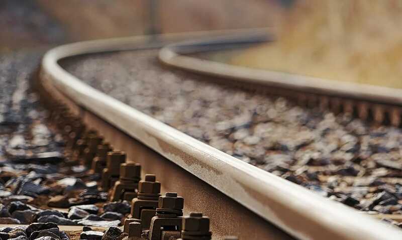 На железнодорожных путях в Ленобласти нашли похожий на СВУ предмет