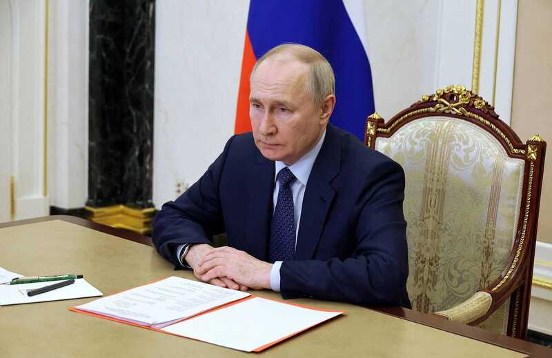 Путин поручил образовать президиум коллегии ВПК