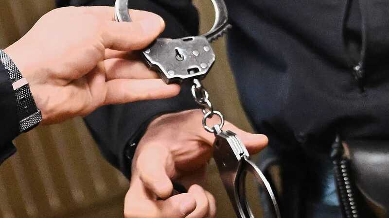 В России выросло число уголовных дел о терроризме за счет поджогов военкоматов