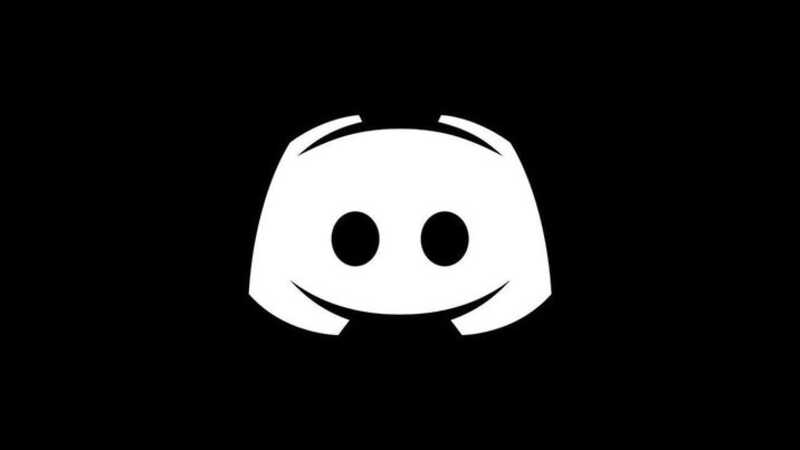 30-летний москвич разводил 11-летнюю девочку на нюдсы через Discord