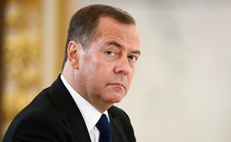 Медведев рассказал о школьных классах с каждым пятым не говорящим по-русски