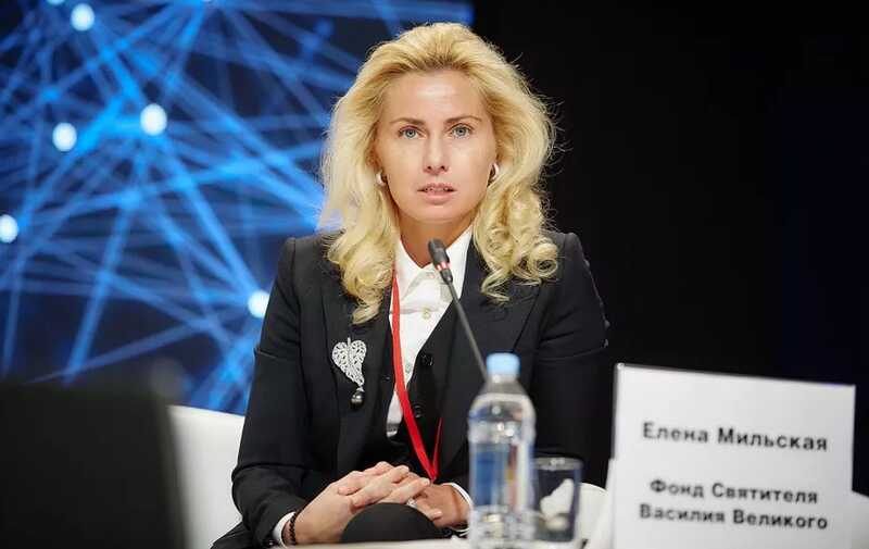 Жена министра Куренкова Елена Мильская в роли серого кардинала МЧС