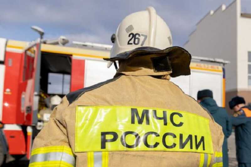 На нефтебазе в Краснодаре мощнейший пожар