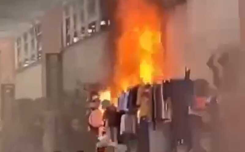 На московском рынке «Садовод» огромный пожар