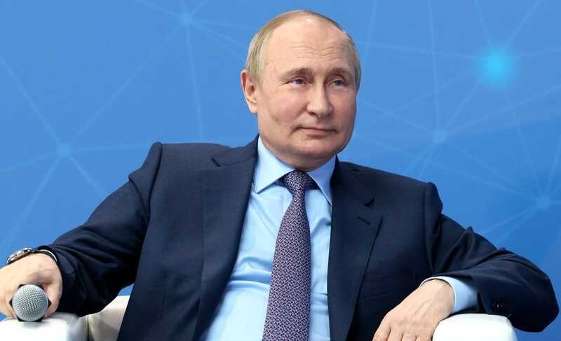 Путин ответил на вопросы на ПМЭФ