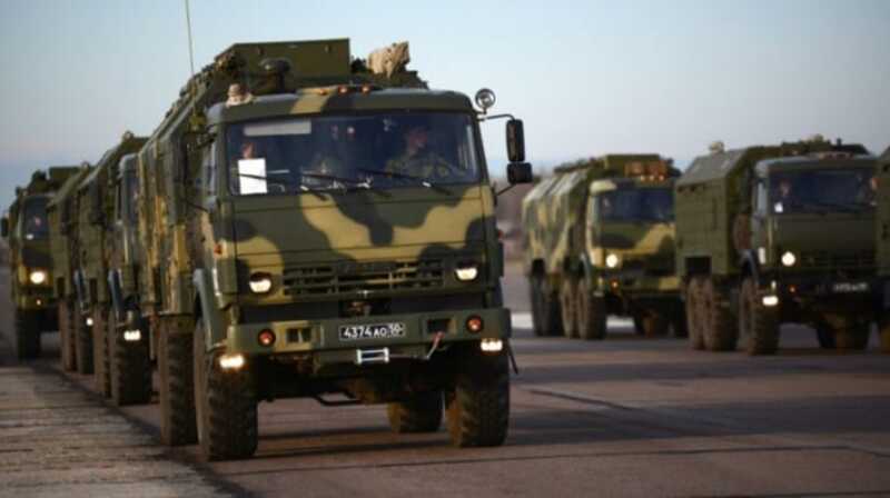 Военная колонна движется к Краснодару