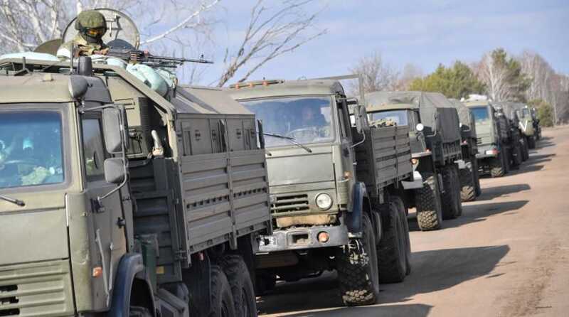 Колонны военной техники в подмосковной Коломне