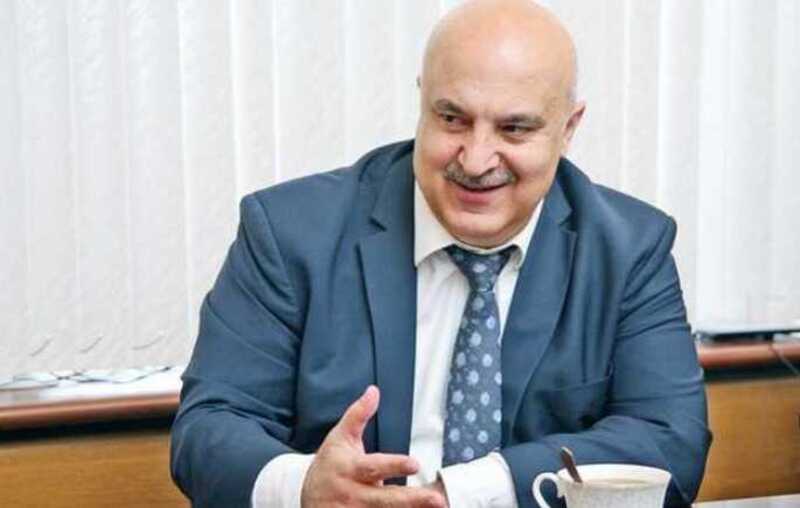 В бой идет один Чочуа, или битва за цемент