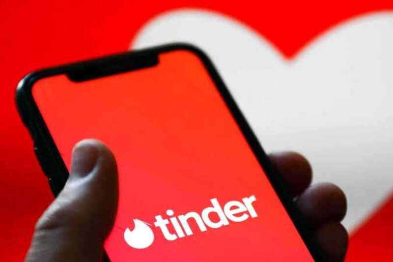 С сегодняшнего дня Tinder перестал работать в России