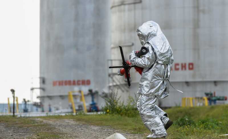 Два человека погибли при взрыве на пожарной установке "Елховнефть" в Татарстане