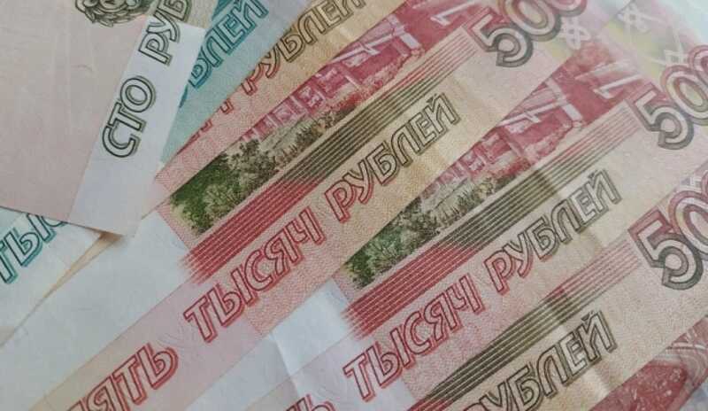 В Москве преступники забрали 35 миллионов у предпринимателя, который хотел обменять валюту