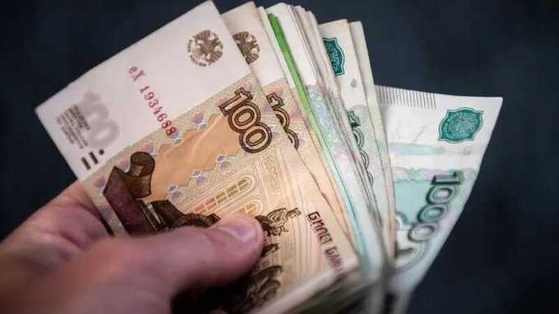 Мошенник встретил на улице парня с аутизмом и выманил у него 123 тысячи
