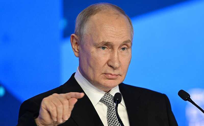 Путин заявил о стремлении России идти вперед собственным путем