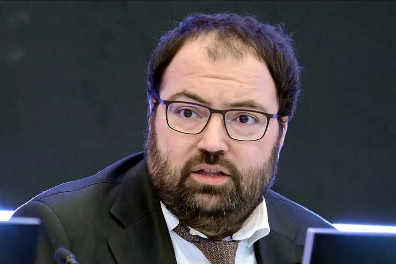 Максут Шадаев не «отцифровал» Максима Паршина?
