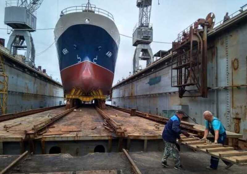 Проигравшая морской бой «Восточная верфь» утонула в долгах
