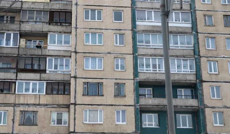 "Квартиры – это мусор": известный блогер заявил о недвижимости россиян