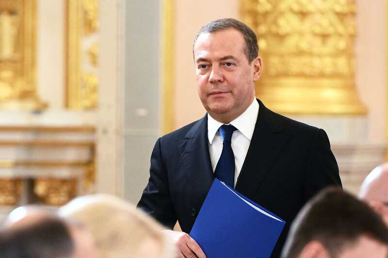 Медведев доложит Путину о подготовке будущих участников СВО