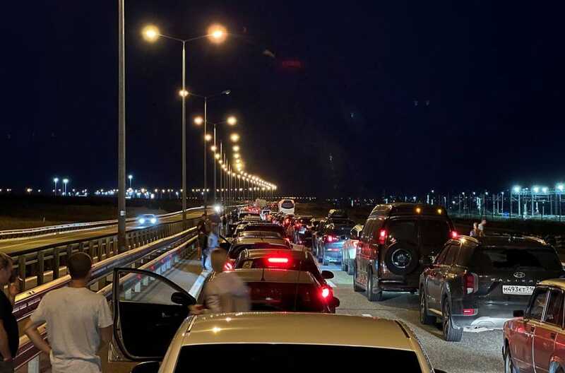 Фото автомобиля, в котором погибла семья из Белгородской области