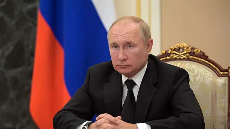 Путин поручил ФСБ и СК разобраться в произошедшем на Крымском мосту
