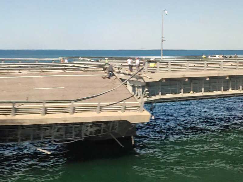 В Кремле заверили в подготовке ответных мер после атаки дронов на Крымский мост