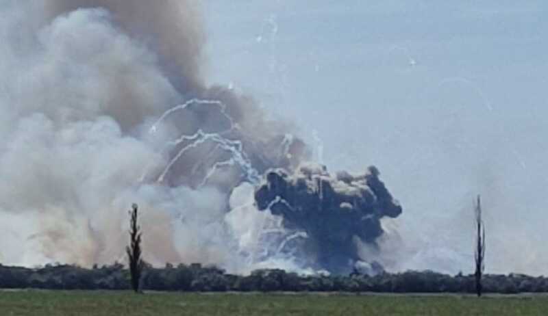 Продолжается детонация боеприпасов на полигоне в Кировском районе Крыма