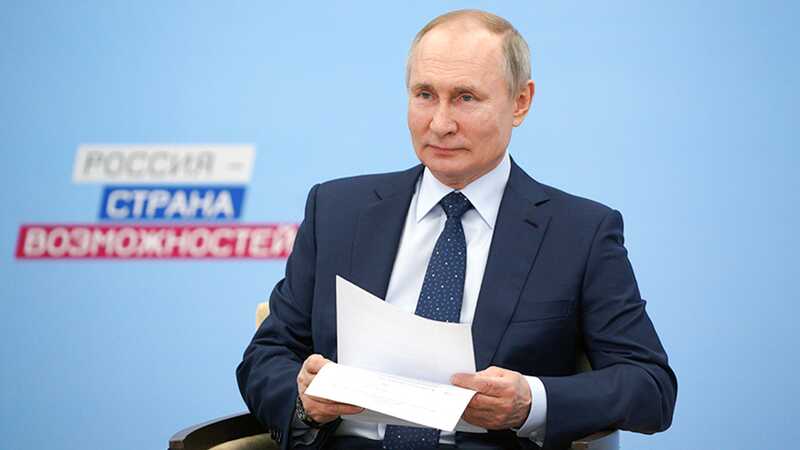 Путин выступает на заседании Наблюдательного совета АНО "Россия — страна возможностей"