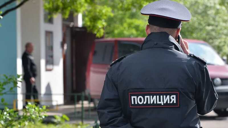 Пьяный иностранец угрожал полицейскому и поплатился за это