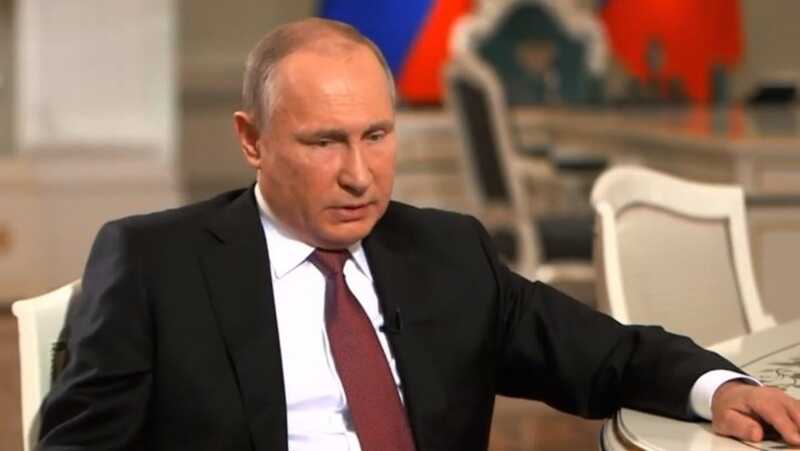 Путин вспомнил о ссорах с главой Минтранса из-за западных самолетов