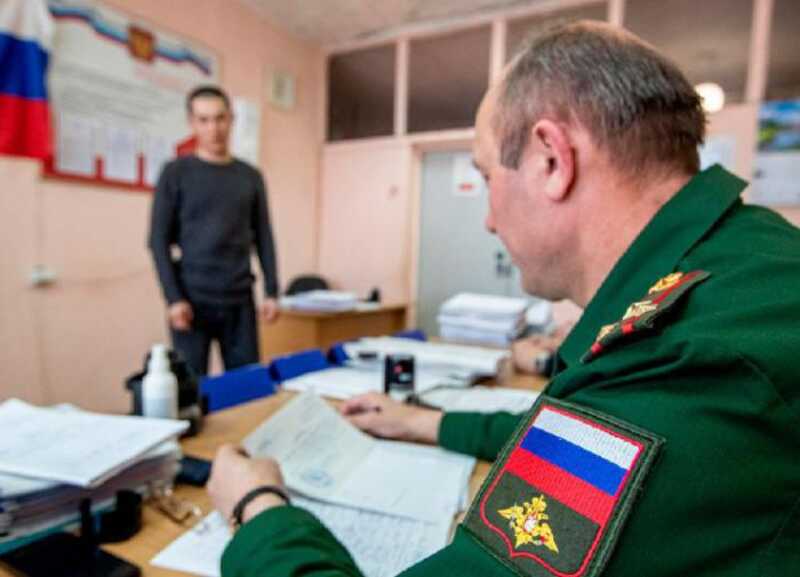 Стало известно о возможном изменении суммы штрафов за неявку россиян в военкомат