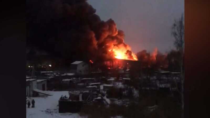 В Подмосковье сильный пожар