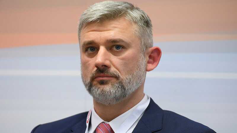 Евгений Дитрих выводит деньги из ГТЛК?